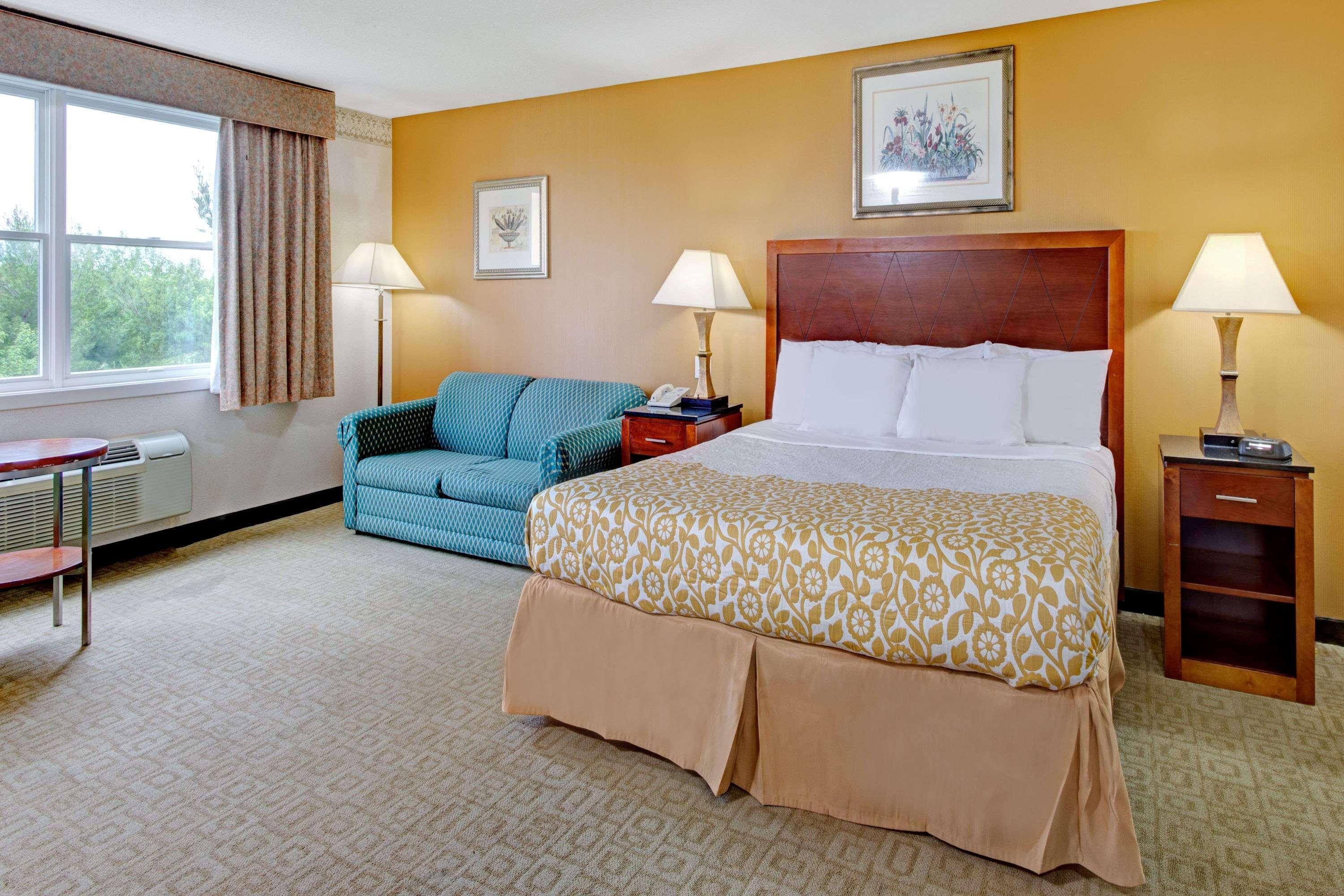 Days Hotel By Wyndham Methuen Ma Conference Center Luaran gambar