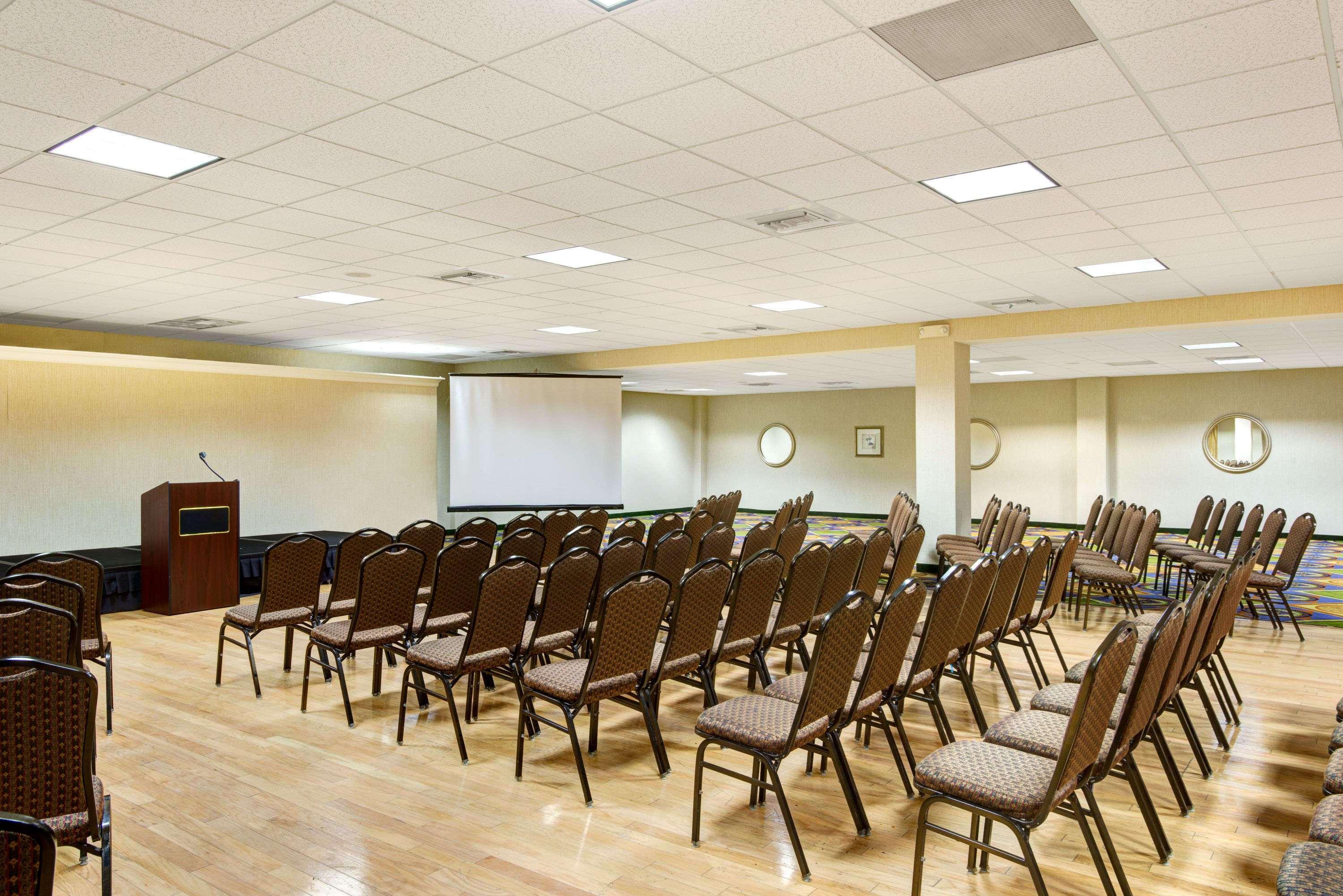 Days Hotel By Wyndham Methuen Ma Conference Center Luaran gambar
