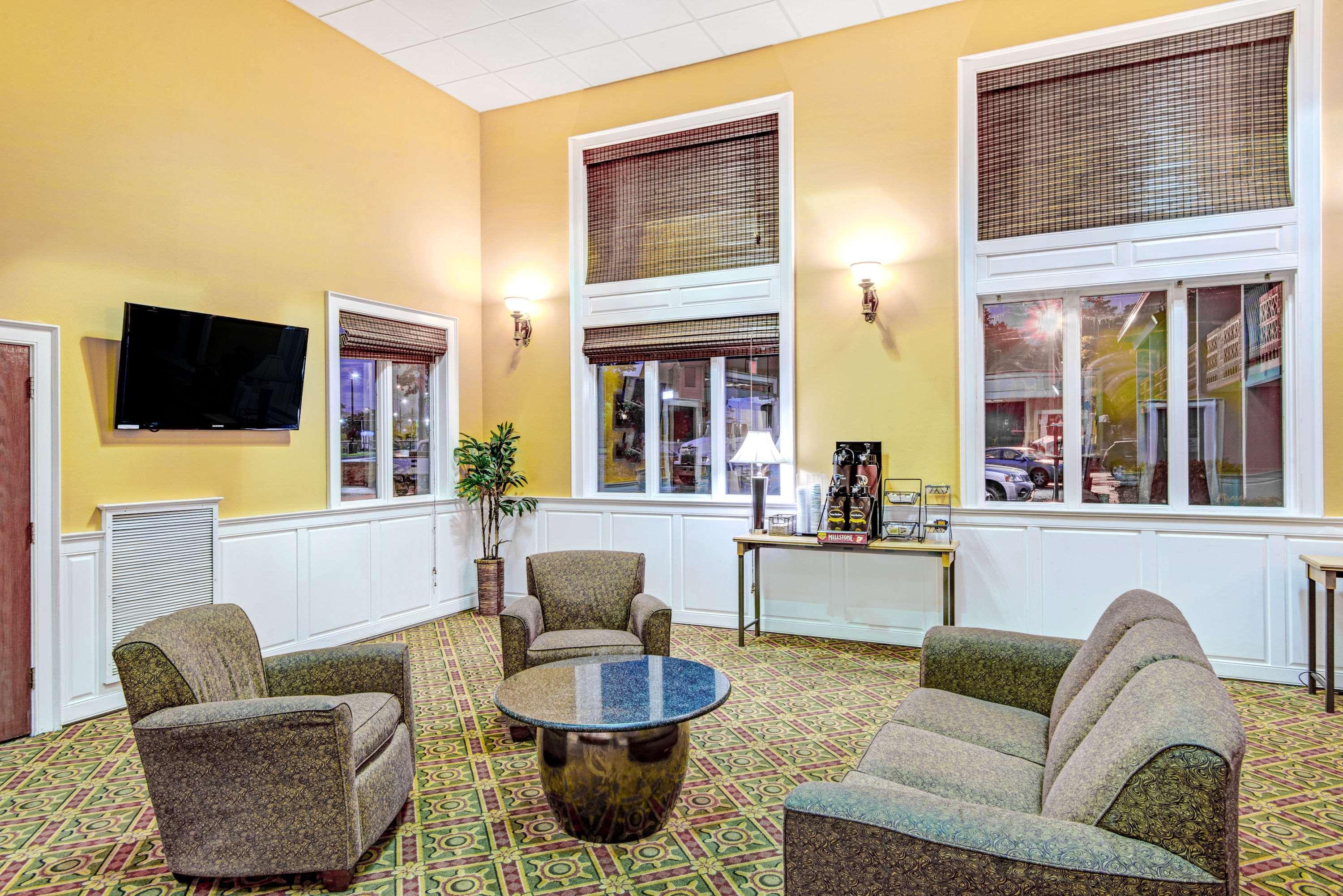 Days Hotel By Wyndham Methuen Ma Conference Center Luaran gambar