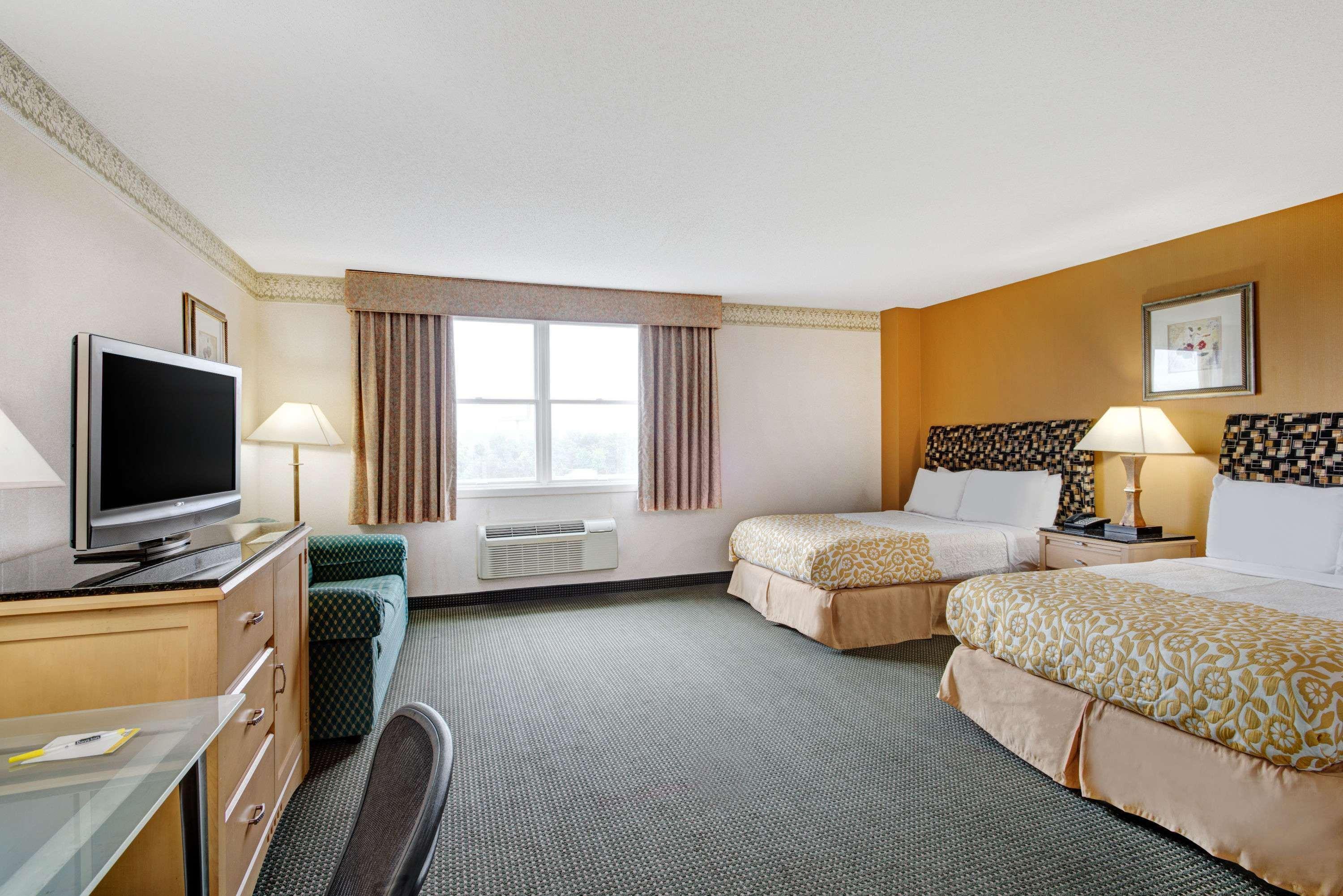 Days Hotel By Wyndham Methuen Ma Conference Center Luaran gambar